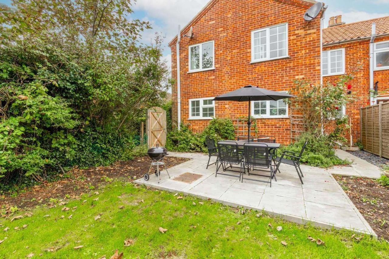 Abbey Farm Cottages Bacton  Exterior foto